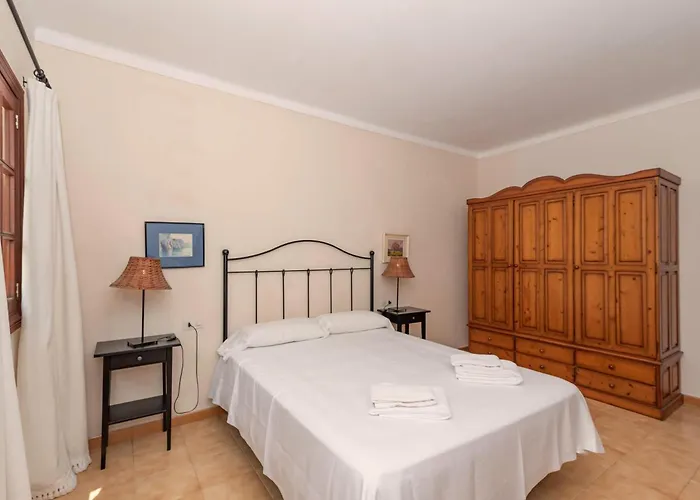 Jaume By Sealand * Pollenca